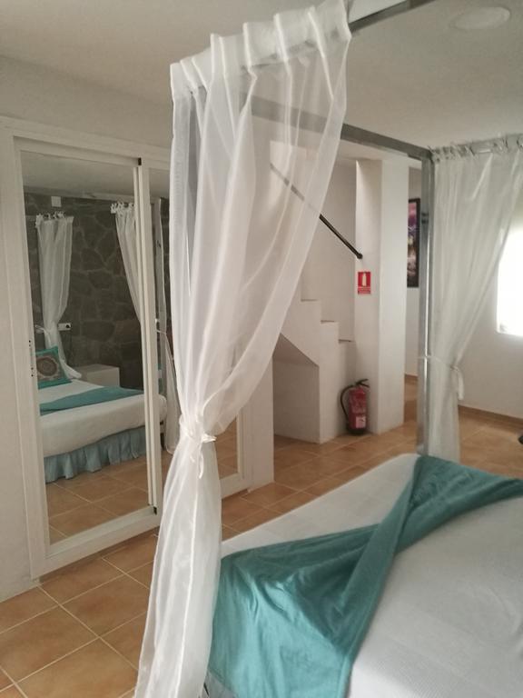 Pension Isla - Couples Only Casas de Cuadra Extérieur photo